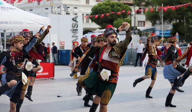 Manisa'nın kurtuluşunun 102. yılı kutlandı